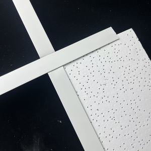 Système de <span class=keywords><strong>plafond</strong></span> suspendu moderne, système de barres en T à installation rapide, composants en acier, grille en T galvanisée, résistant à la corrosion, plaque de plâtre - Product Image 1