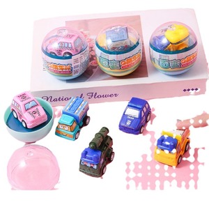 Coche de juguete Gashapon con retroceso, escala 1:64, mini vehículo de plástico para niños de 2 a 4 años, modelo de sedán con fricción. - Product Image 4