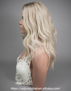 Peluca de Lujo Europea de Cabello Humano Kosher con Base de Seda, 100% Cabello Virgen, Cuero Cabelludo Natural con Raíces, Rubio Cenizo Ondulado, para Mujeres Judías - Product Image 3