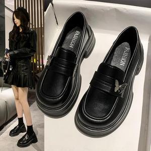 Scarpe in Pelle con Suola Spessa Stile Britannico Femminile Suola Morbida Retro Scarpe Singole Mocassini - Product Image 4