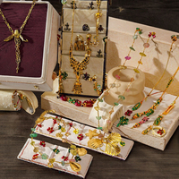 Ensemble collier et bracelet J&D plaqué or 18 carats PVD, étanche, avec pierres naturelles, quartz, opale blanche, topaze, améthyste et perles de verre
