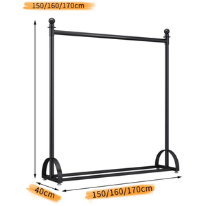 Espositore per Abbigliamento da Terra in Ferro Battuto, Espositore Semicircolare per Negozi di Abbigliamento - Product Image 1