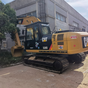 Excavatrice Caterpillar 320D d'occasion, poids opérationnel de 20 tonnes, moteur Cummins, composants hydrauliques et roulements disponibles - Product Image 1