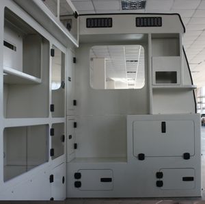 Armoire en aluminium personnalisée pour Bens Sprinter Camper Van Ambulance Conversion intérieure - Product Image 4