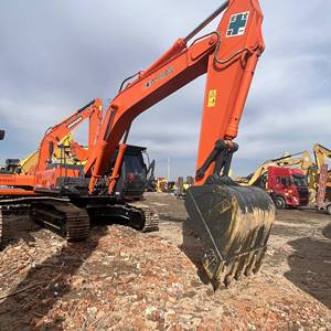 Excavadora de cadenas usada Hitachi ZX350 de 35 toneladas para trabajo pesado, en stock, para el mercado sudamericano - Product Image 5