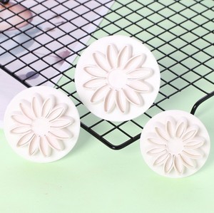 Ensemble de 3 pièces de recharges pour gâteaux, outil de tournage, pour le sucre, pour la neige - Product Image 3