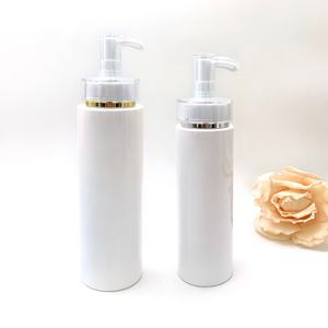 ขวดพลาสติกบรรจุภัณฑ์เครื่องสำอางสีขาวแบบมีปั๊มลายเส้นสีทอง/สีเงินหรูหรา ขนาด 150 มล. 200 มล. 250 มล. 500 มล. สำหรับแชมพู ผลิตภัณฑ์บำรุงผิว และโลชั่นทาตัว ขายส่ง - Product Image 5