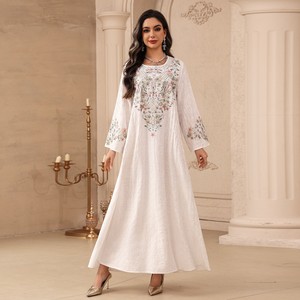 AB557 Abaya de luxe traditionnelle pour femmes, robe musulmane brodée, robe pull, vêtements islamiques de Dubaï, Abaya <span class=keywords><strong>Turquie</strong></span>, Jalabiya pour femmes - Product Image 5