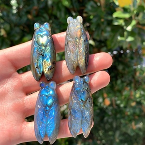 Hotsale tự nhiên chất lượng cao Labradorite thủ công mỹ nghệ động vật Tay Chạm Khắc nhỏ Labradorite màu xanh Flash Cicada chạm khắc để trang trí - Product Image 2