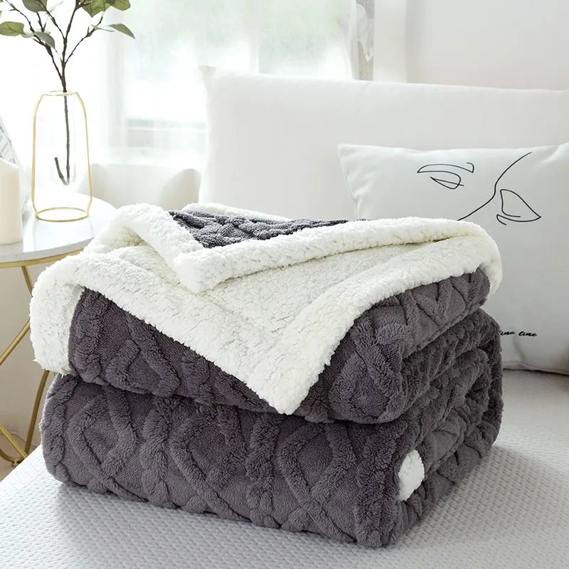 Solid color tower hibiscus blanket double lamb fleece casual cover blanket lunch break blanket