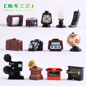 Retro camera recorder mini resin crafts home living room desktop decoration phonograph TV suitcase globe ornaments photo props