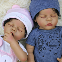 Reborn-Babypuppe, 18 Zoll, dunkle Haut, geschlossene Augen, eingewurzeltes Haar, weiches Vinyl, offener Mund, waschbar, Begleitpuppe, Komfortgeschenk