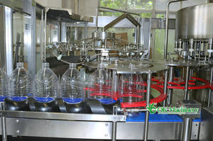 Machine de remplissage d'eau automatique de type rotatif 2000BPH <span class=keywords><strong>10</strong></span> <span class=keywords><strong>litres</strong></span> - Product Image 4