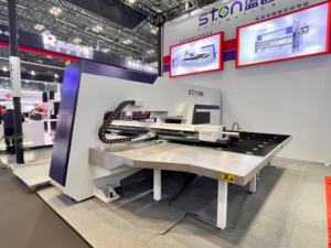 Servomoteur Tourelle Poinçonneuse Servo Tourelle Poinçonneuse Cnc Tourelle Poinçonneuse à vendre - Product Image 3