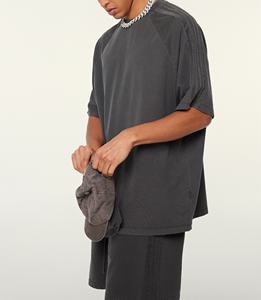 T-shirt moderne 100% coton OEM & ODM disponible en vente avec motif solide et sérigraphie à faible quantité minimale de commande pour les occasions de fitness - Product Image 2