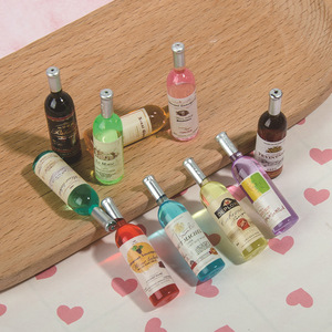 Accessoires en résine en forme de bouteille de champagne, pendentifs pour coques de téléphone, porte-clés, miniatures en résine pour la décoration - Product Image 5