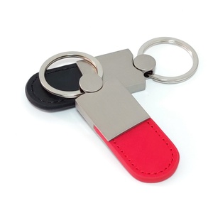 Fabricant de porte-clés en cuir en gros, porte-clés personnalisés en cuir PU avec logo de marque de voiture, porte-clés en métal et cuir sur mesure - Product Image 1