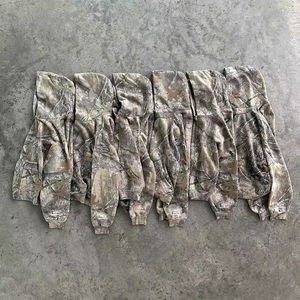 Вязаная вязаная 100% хлопковая винтажная камуфляжная Толстовка Оверсайз на молнии Тяжелая охотничья квадратная камуфляжная зимняя с капюшоном размера XS - Product Image 3