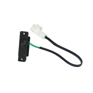 Interrupteur de déverrouillage de <span class=keywords><strong>coffre</strong></span> pour <span class=keywords><strong>Suzuki</strong></span> Swift <span class=keywords><strong>SX4</strong></span> 2005-2017 couvercle de <span class=keywords><strong>coffre</strong></span> hayon poignée poignée extérieur porte de <span class=keywords><strong>coffre</strong></span> arrière pièces d'auto ouvertes - Product Image 3