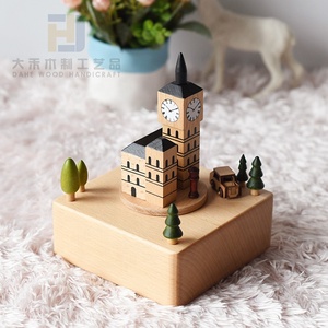 Caja de música de madera de campanario de árbol sólido de alta calidad para Navidad Regalos de madera de San Valentín Decoraciones - Product Image 2