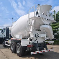 Truk Mixer Beton SINOTRUK HOWO 10-12 CBM 6x4 10-roda 351-450HP