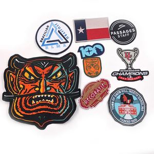 Patch décoratif brodé personnalisé thermocollant résistant au lavage pour veste en jean et sac à dos - Product Image 3