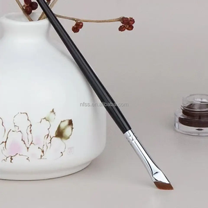 Hight Quality Easy 1 Pc Angle Flat Defined Fine Line Brow Contouring Makeup <strong>Brush</strong> Angled Eyebrow Sickle-Shaped Eyeliner <strong>Brush</strong> - Product Image 2