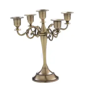 Individuelles Design antike klassische Teelichter-Kerzenhalter mit Metallgroßer eleganter Kunstdekor-Kerzenhalter