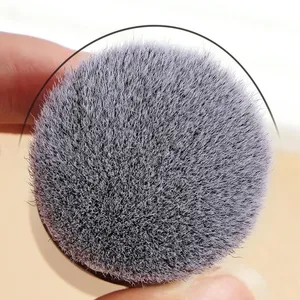 Pinceau de maquillage professionnel rétractable pour le visage, pinceau pour le fard à joues, pinceau pour le fond de teint, pinceau pour poudre libre, poils synthétiques ultra-doux Doundat - Product Image 3