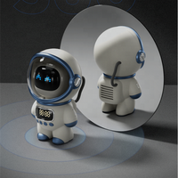 Nouvelle Lampe de Table LED 2026 Style Astronaute avec Haut-parleur Bluetooth Sans Fil, Radio FM, Lecteur Carte TF et Veilleuse, Cadeau Aide au Sommeil