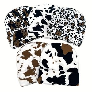 Cappelli a cuffia in maglia Jacquard con stampa di mucca invernale che ispessiscono i berretti caldi con motivo zebrato - Product Image 4