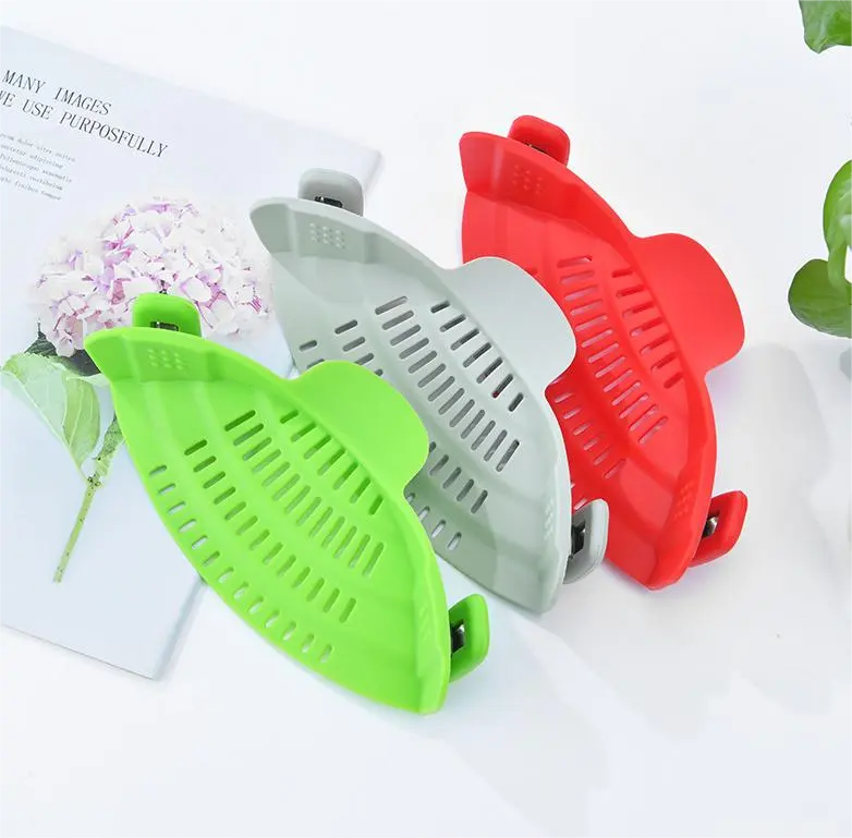 hot selling food grade silicone kitchen gizmo snap n strain strainer on food