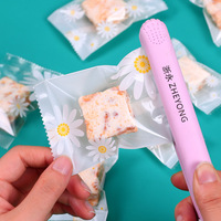 Biscuits cuits au four Boîtes à bonbons Sacs auto-scellants indépendants Machine Scellage Emballage de sécurité alimentaire Exquis