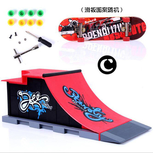Jouets d'embarquement de planche à roulettes 6-en-1 avec bois d'érable pour <span class=keywords><strong>skatepark</strong></span> et jeu pour enfants et adultes - Product Image 4