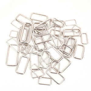 Anillas Rectangulares Metálicas para Bolsos, Accesorios de Ferretería Duraderos, Tamaño Ajustable, Hecho en Zhejiang - Product Image 3