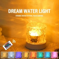 Vente en gros RGB dynamique rotatif ondulation de l'eau Aurora projecteur lampe de table batterie aurores boréales maison chambre décor à distance pour
