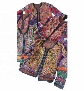 Chaqueta de Mujer Estilo Boho Vintage de Ibiza, Nueva Colección, Bordado con Cuentas, Manga Larga, Cuello Redondo, Colores Surtidos, Acolchada, de Secado Rápido - Product Image 1