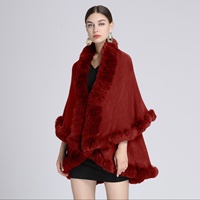 801 #   Nouvelle Collection : Cape Châle en Tricot Grande Taille pour Femme avec Col en Fausse Fourrure de Lapin Rex – Modèle Ample et Tendance