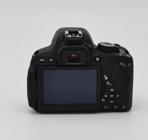 18MP + autofocus croisé à 9 points — la 650D est la première reflex numérique à écran tactile, un véritable classique ! - Product Image 2