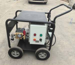 Pistola de Limpieza Industrial de Alta Presión OEM 4350Psi 300bar 15LPM 9KW 380V para Autos, 300bar de Potencia - Product Image 4