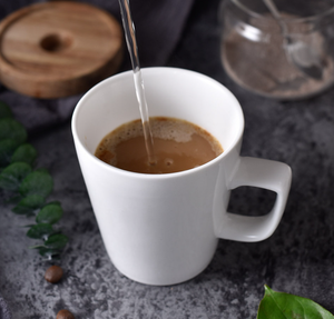 Mug à café en céramique blanche minimaliste avec poignée carrée, logo personnalisé, grande capacité, tasse à café pour hôtel, restaurant, bureau, vente en gros - Product Image 1