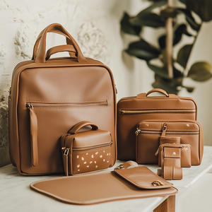 Bolsa de pañales de maternidad al aire libre de viaje personalizada de lujo momia de cuero vegano <span class=keywords><strong>3</strong></span> <span class=keywords><strong>en</strong></span> <span class=keywords><strong>1</strong></span> Conjunto de pañales para bebé <span class=keywords><strong>mochila</strong></span> con cambiador - Product Image 5