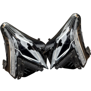 Adecuado para reacondicionar montajes de faros delanteros <span class=keywords><strong>Cadillac</strong></span> XT5 16-18 con luces de circulación diurna LED y luces de lente de dirección streamer - Product Image 1