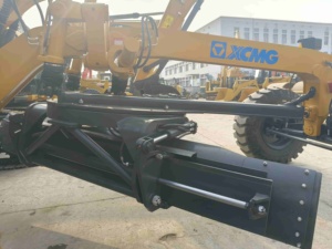 Durable GR1803 180hp Road Grader Reliable Heavy Duty Equipment for Road Surface Leveling and Pavement Works - Product Image 3