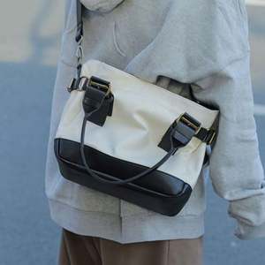 Bolsa de Lona de Alta Calidad para Mujer, Bolsa de Marca de Moda con Diseño de Panda - Product Image 5