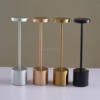Lampe de bureau moderne à LED avec commande tactile sans fil à intensité variable et port de charge USB rechargeable pour la chambre à coucher ou la chambre