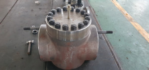 วาล์วกันกลับแรงดันสูง API 6A HONGXUN ขนาด 7-1/16 นิ้ว 15000PSI สำหรับงานขุดเจาะน้ำมันและงานฉีดแตกหิน - Product Image 2