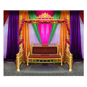 Escenario DE BODA Columpio tallado en madera dorada Nuevo diseñador Boda Sankheda Columpio Punjabi Boda Mehndi Función Columpio/Jhula Reino Unido - Product Image 1