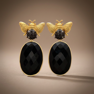 Boucles d'oreilles créoles tendance en argent sterling 925 plaqué or 18 carats avec onyx noir de forme ovale - Product Image 3
