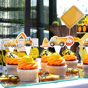 Décorations de fête d'<span class=keywords><strong>anniversaire</strong></span> sur le thème de la construction, vaisselle jetable en papier, assiettes, gobelets, nappes, décorations de gâteau sur le thème de la voiture, ballons de fête - Product Image 3